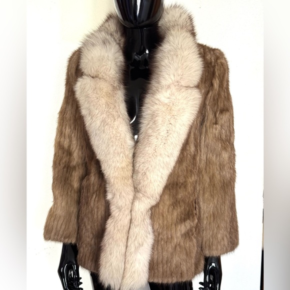 Brown stripped mink fur jacket coat with blue Fox trim - Picture 3 of 16